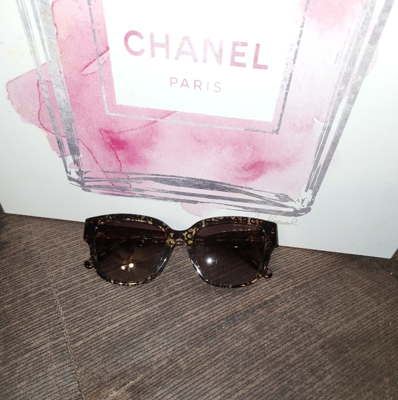 Marc Jacobs Accessories - MARC JACOBS MARC SUNGLASSES